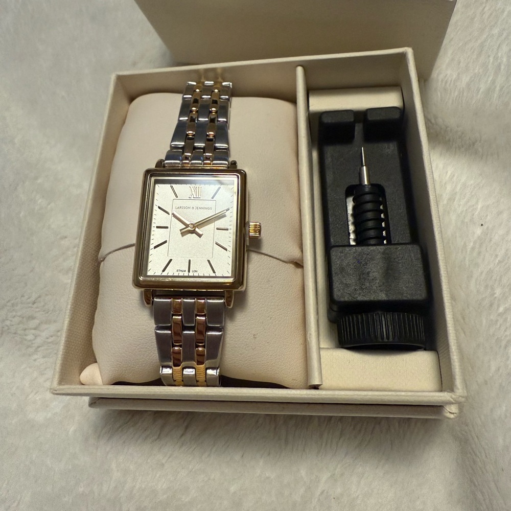 Larsson & Jennings Boyfriend Watch x Jillian Harris *Brand New*